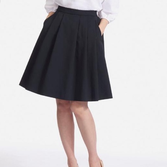 Uniqlo Dresses & Skirts - NWT Uniqlo Women’s Stretch Pleated High Waist Skirt Sz XS